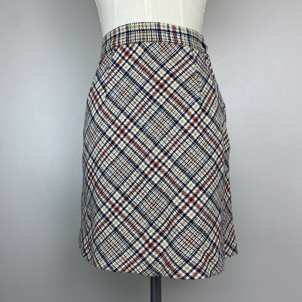 Vintage 1970s Plaid A-Line Wool Mini Skirt, Size XS, 24.5” Waist